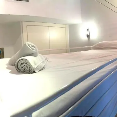 Duplex Cala Busquets شقة *